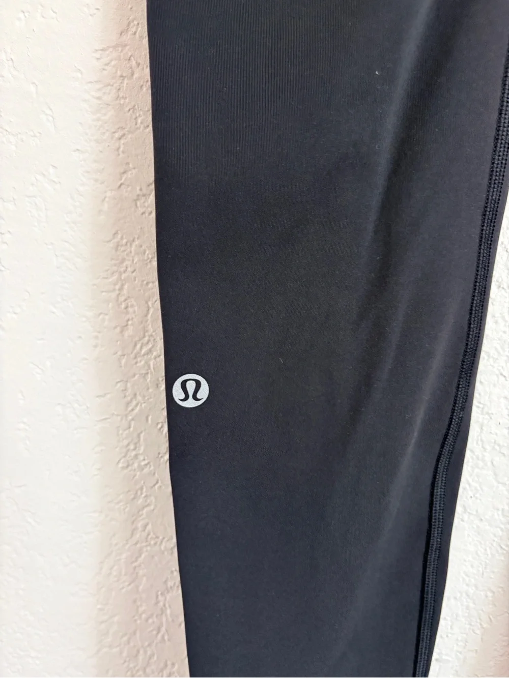 Lululemon Speed Up Tight Leggings in Black